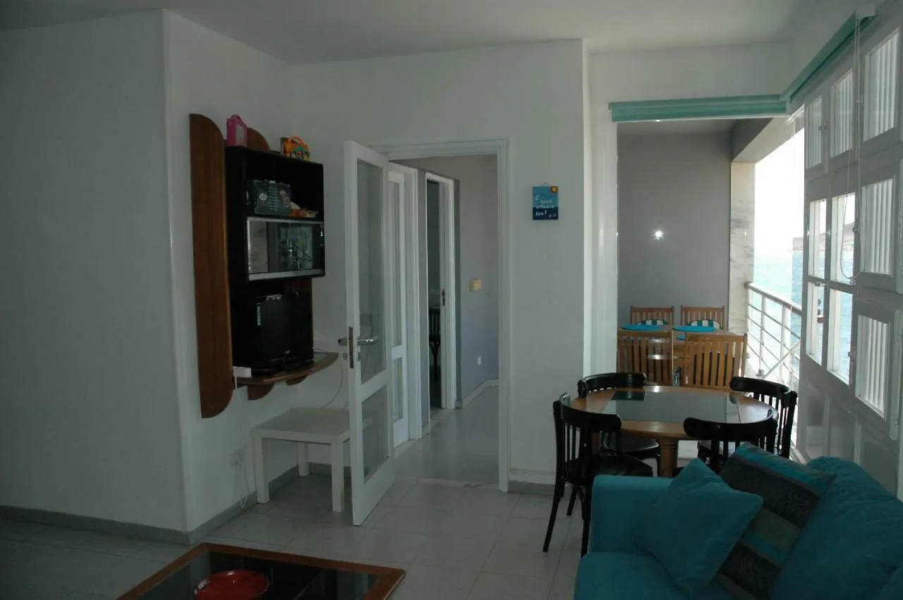 Lovely Flat With Sea-View, 1 Minute Walk To Beach El Médano Appartement