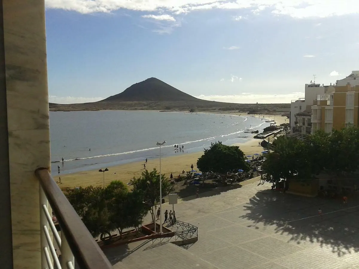 Lovely Flat With Sea-View, 1 Minute Walk To Beach El Médano